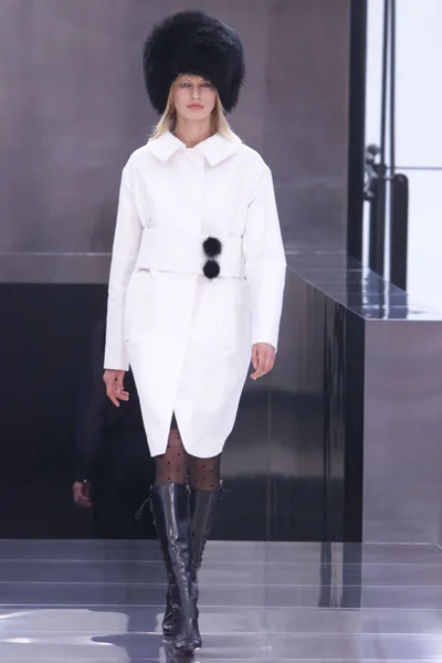 Look 26